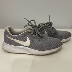 Nike Women’s Sneakers | Size 8